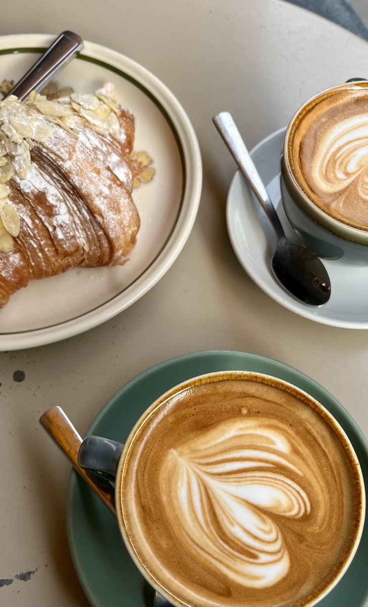 Crow🦢 tweet media