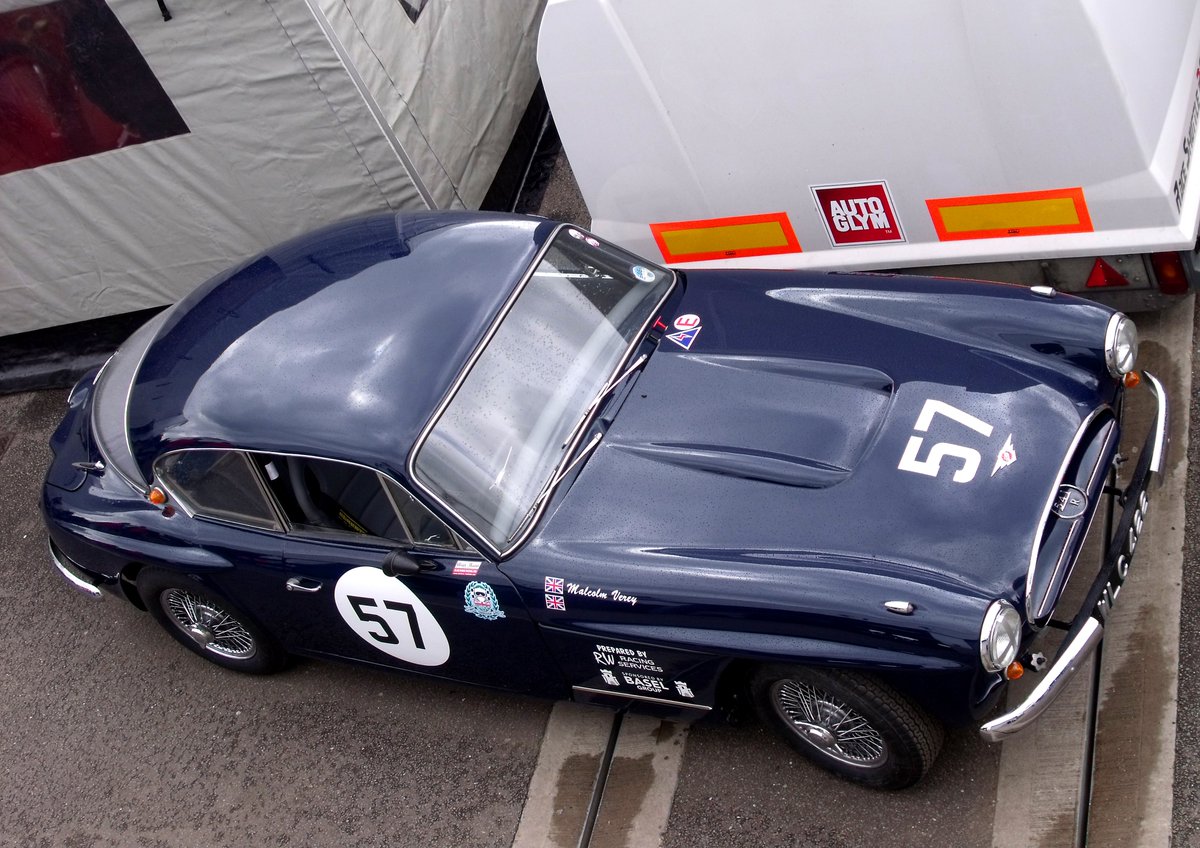 Old Classic Car tweet media