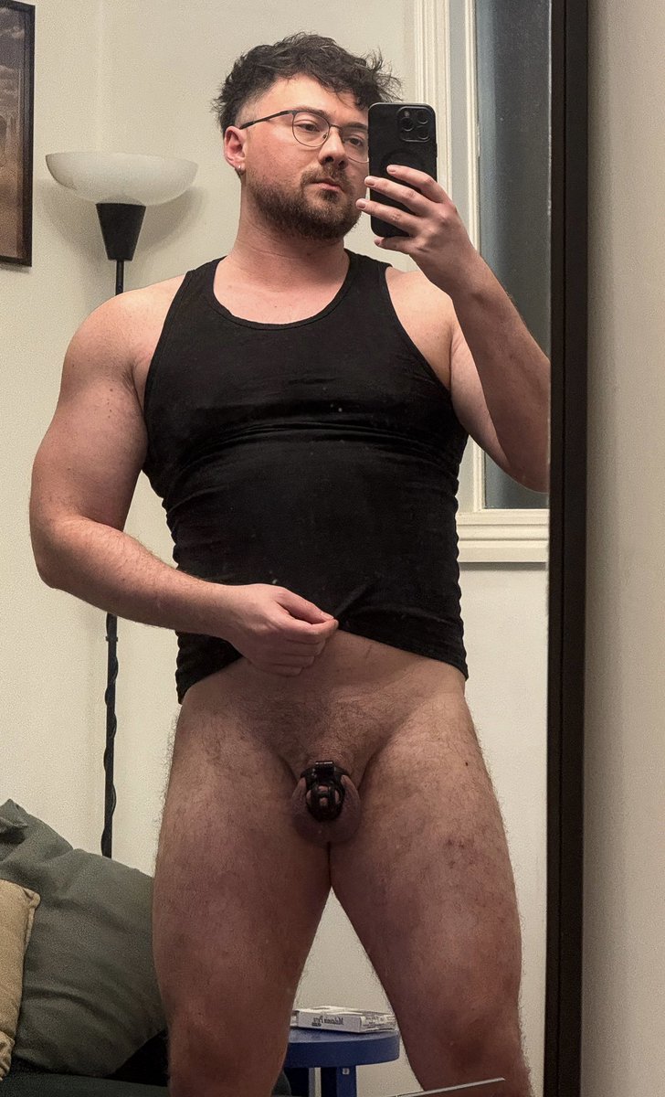 Muscle Bear in Training tweet media