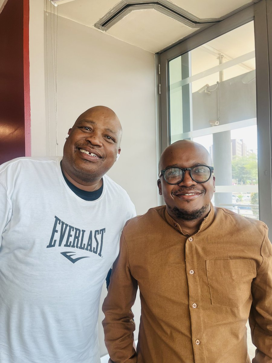 Prof Mlamuli Hlatshwayo tweet media