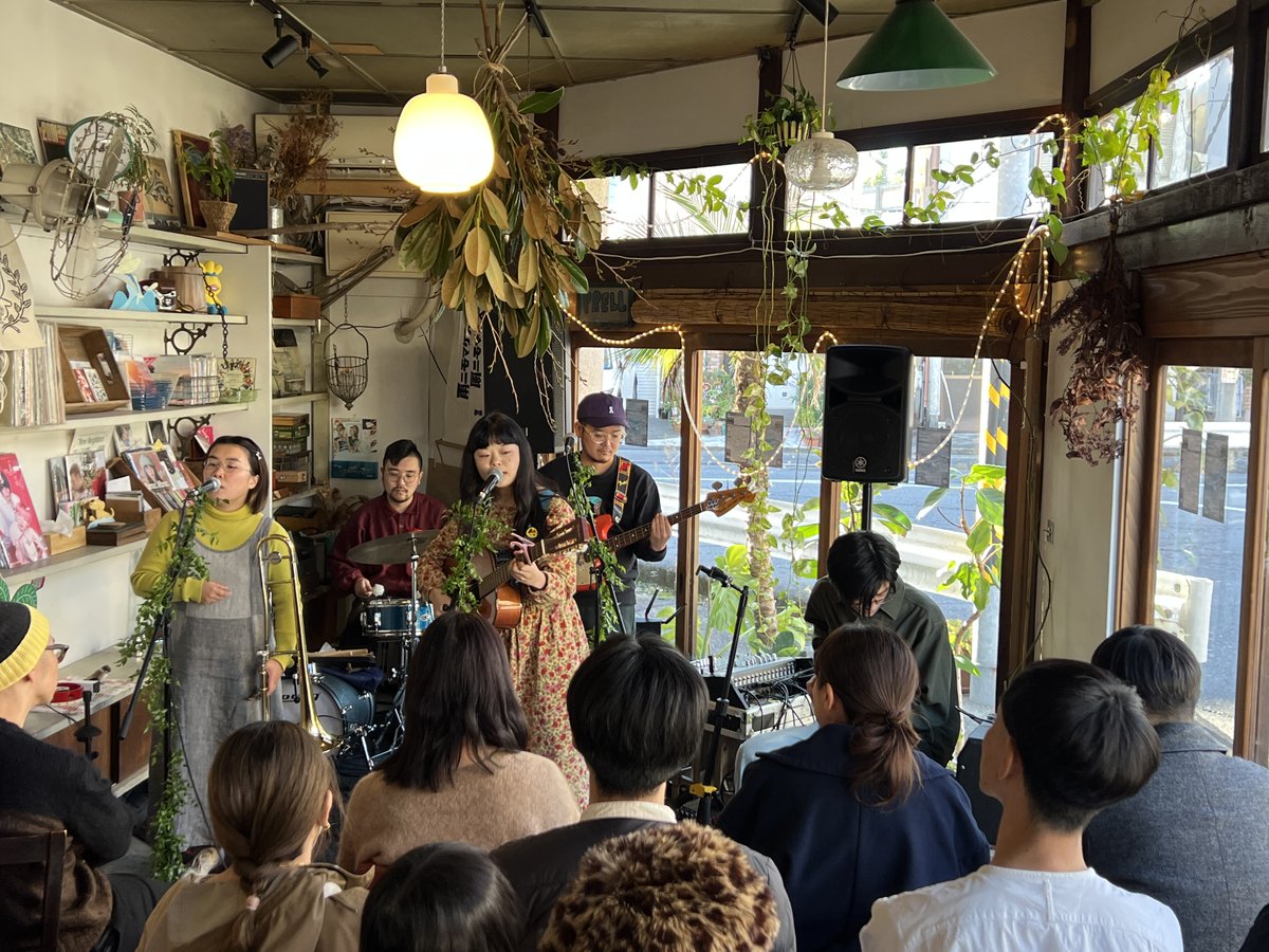 CORNER｜alternative pop-up space tweet media