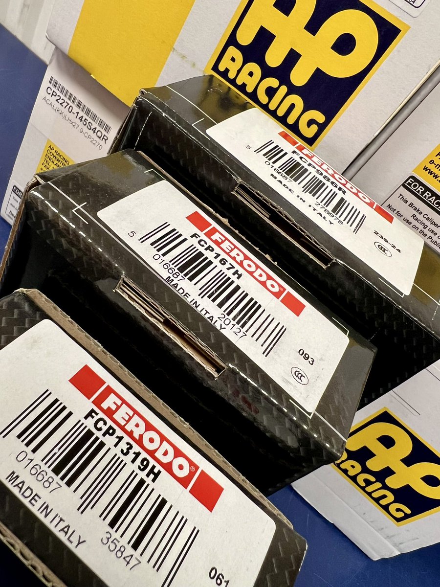 CAM Auto tweet media