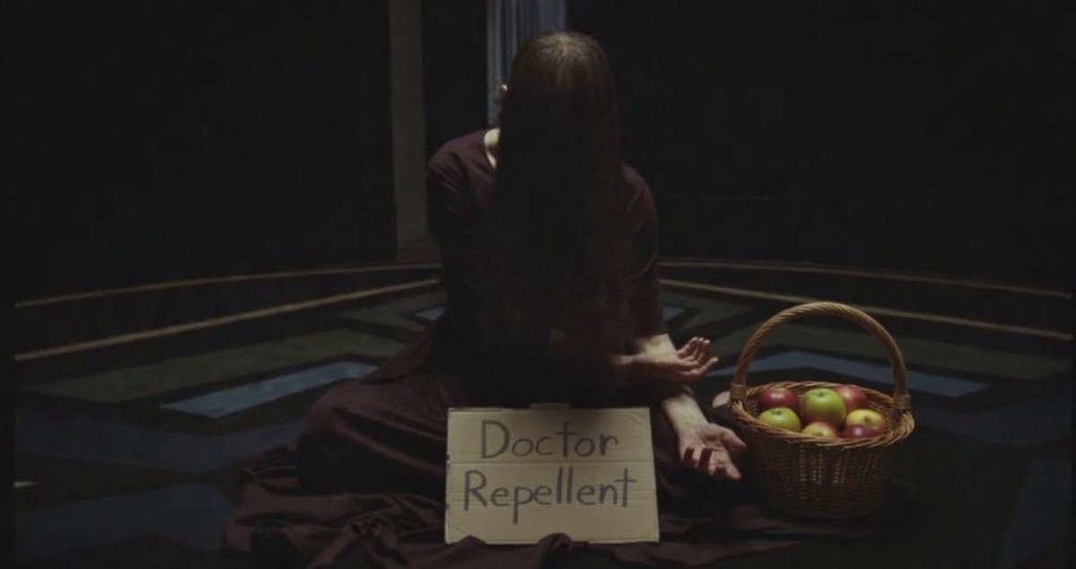 Johnny Applepeel tweet media