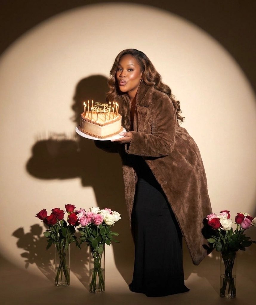 Sassy Maria tweet media