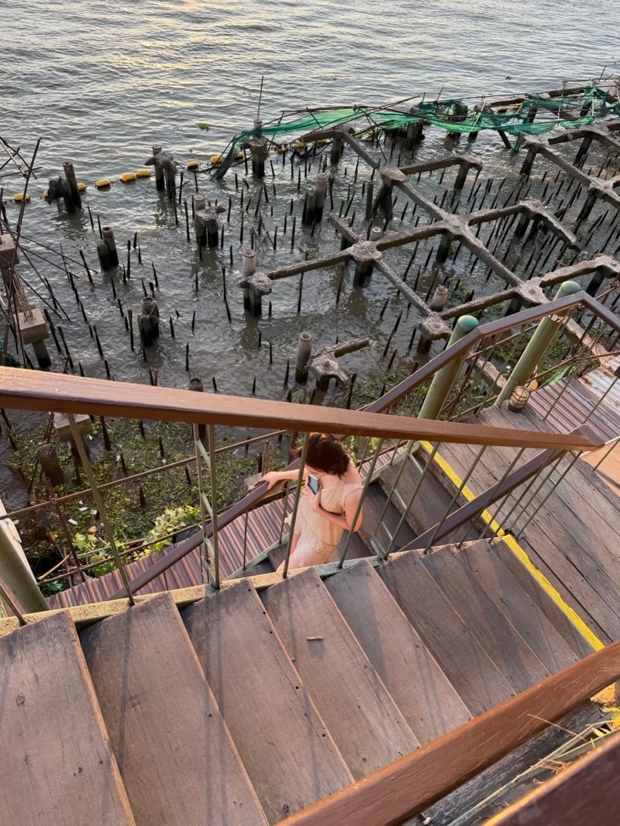 WINTER THAILAND tweet media