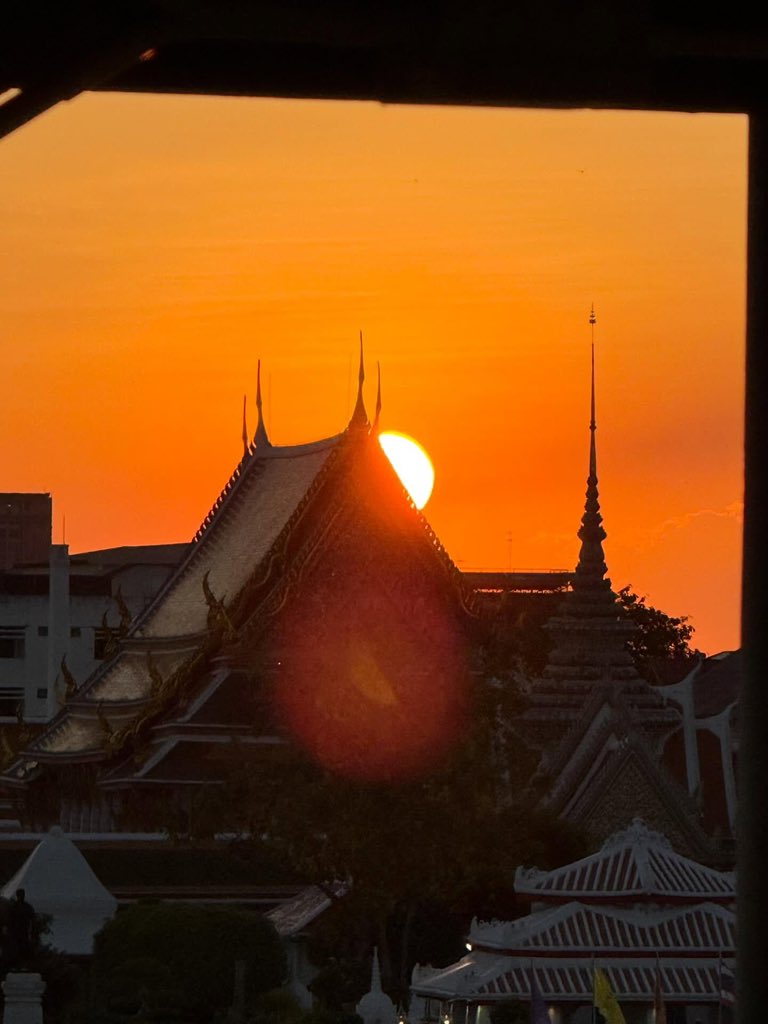 WINTER THAILAND tweet media