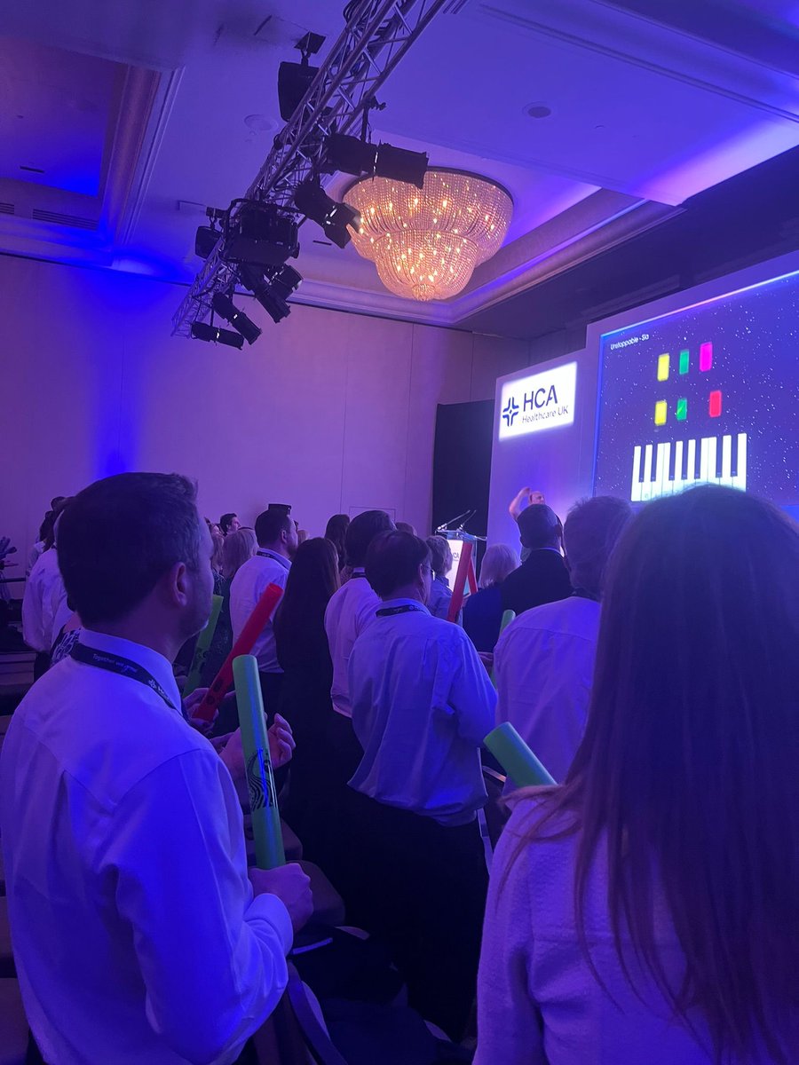 OrangeworksUK's tweet image. BoomTime is always a good time with Ed 🎶 350 delegates. One room. One unforgettable rhythm. We brought the energy to HCA Healthcare at Hilton Park Lane last week, turning their conference into a full-blown musical experience 🥁eu1.hubs.ly/H0sNYkb0
#conferenceevents