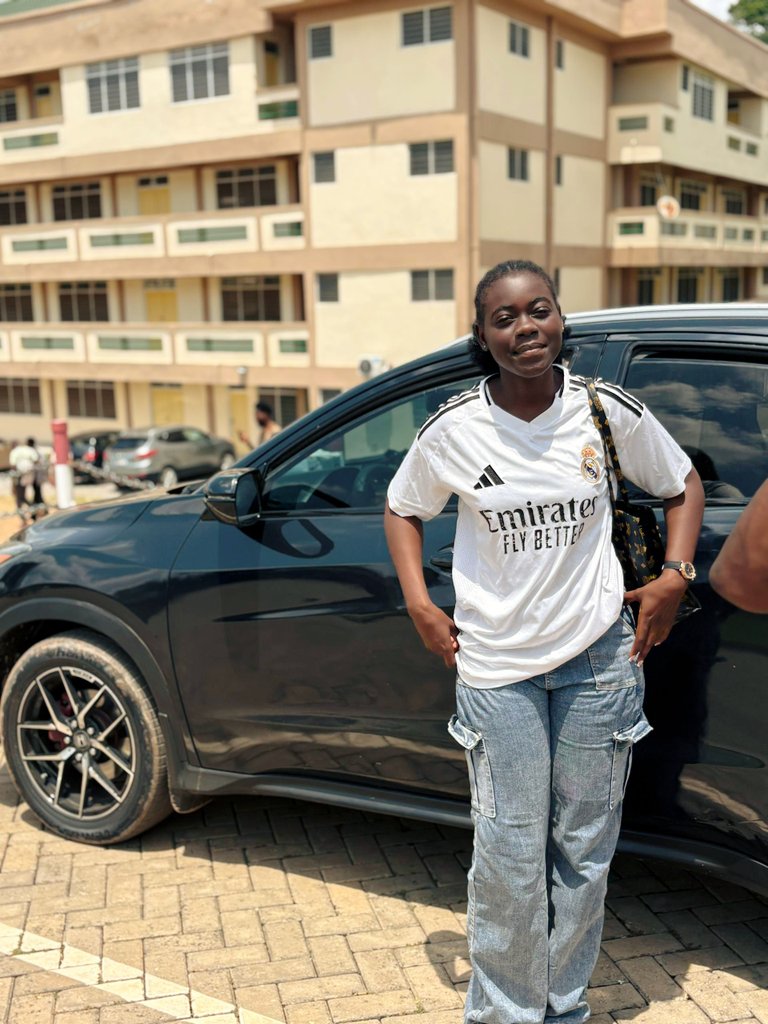 Miss Osei tweet media