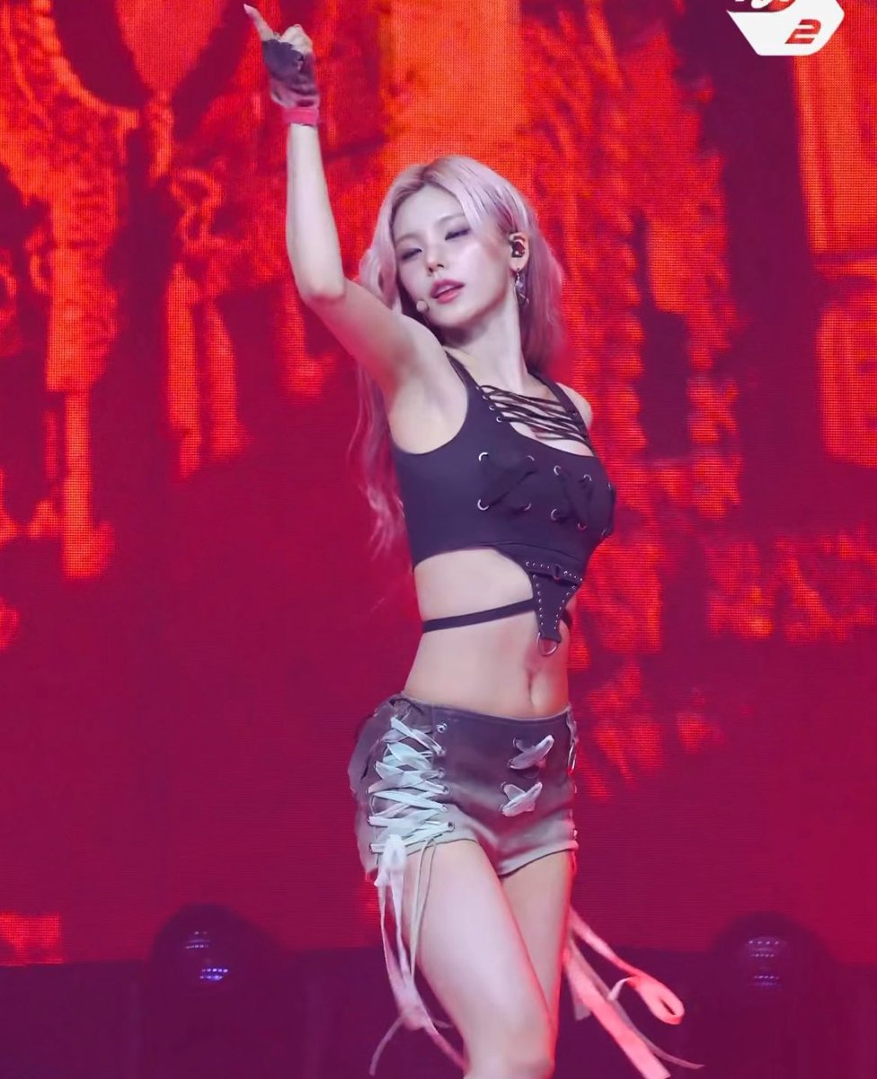 YEJI'S PRINT tweet media