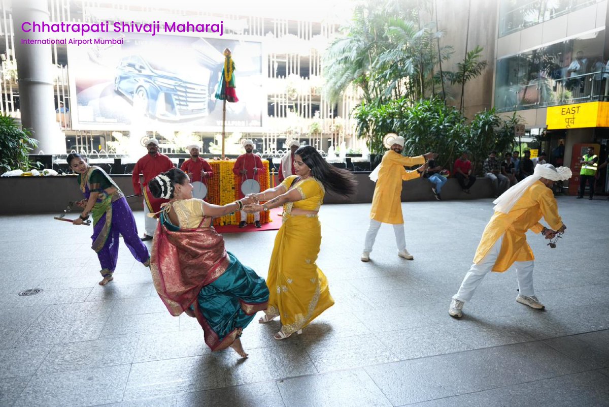 Mumbai Airport tweet media