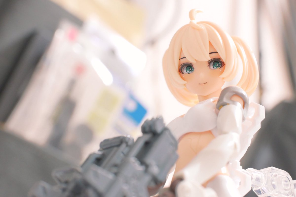 kivenlon's tweet photo. マクロレンズ買ってみたんよ
#メガミデバイス #女神装置 https://t.co/r2wCXQYJQV