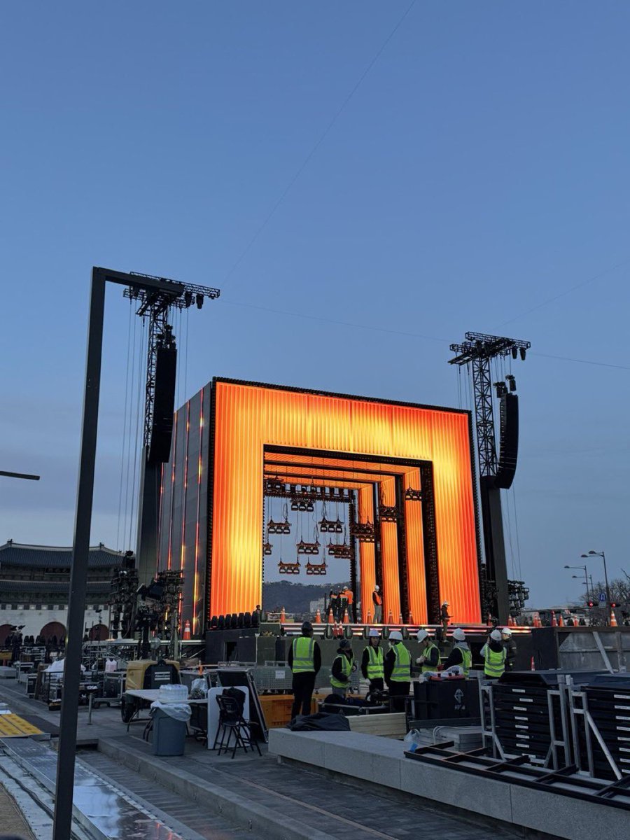 ᴊᴋ ꜱᴘᴏᴛʟɪɢʜᴛ tweet media