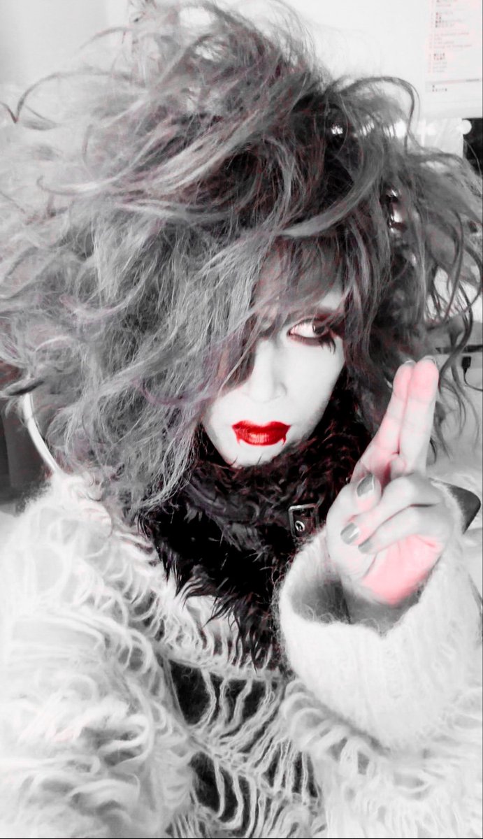 眞呼 (@maco_nightlight) / Posts / X