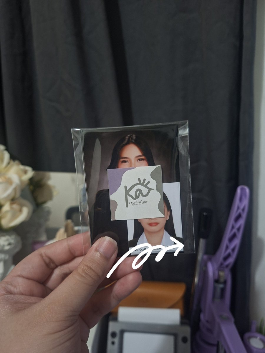 kalopsiaartph's tweet image. Graduation season is almost here 🎓✨

Bitin ba ang copies ng #gradpic mo?
We can print it in high-quality wallet size photos 💙

Also available:
📌 Passport size
📌 1x1 &amp;amp; 2x2 ID prints

Send us a message 💬
FB/IG/TikTok/X: @kalopsiaartph