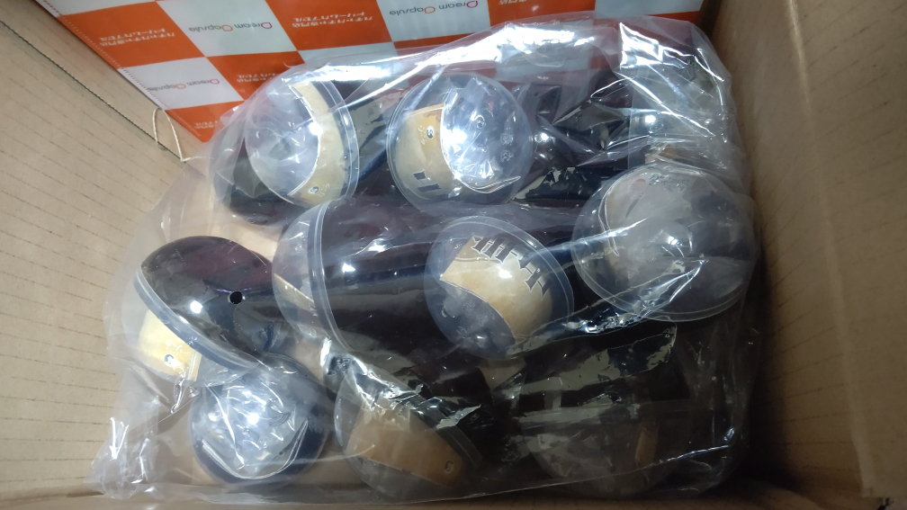 t_negimi's tweet photo. 届いたので予約購入のみ組み立て。
重厚さたっぷりでかっこいいぞ。
しかしお湯を使っても足回りの組み立てが硬かったりしてなかなか難儀したので
これだけの数を組むと思うと今から指が痛くなって来る。
まあじっくりやるか。
#中世騎士可動フィギュア https://t.co/e0sZR0poil