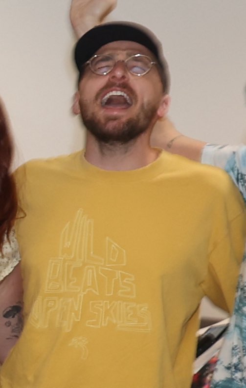 Kendall… 😂 <a href="/HeffronDrive/">Kendall Schmidt</a>