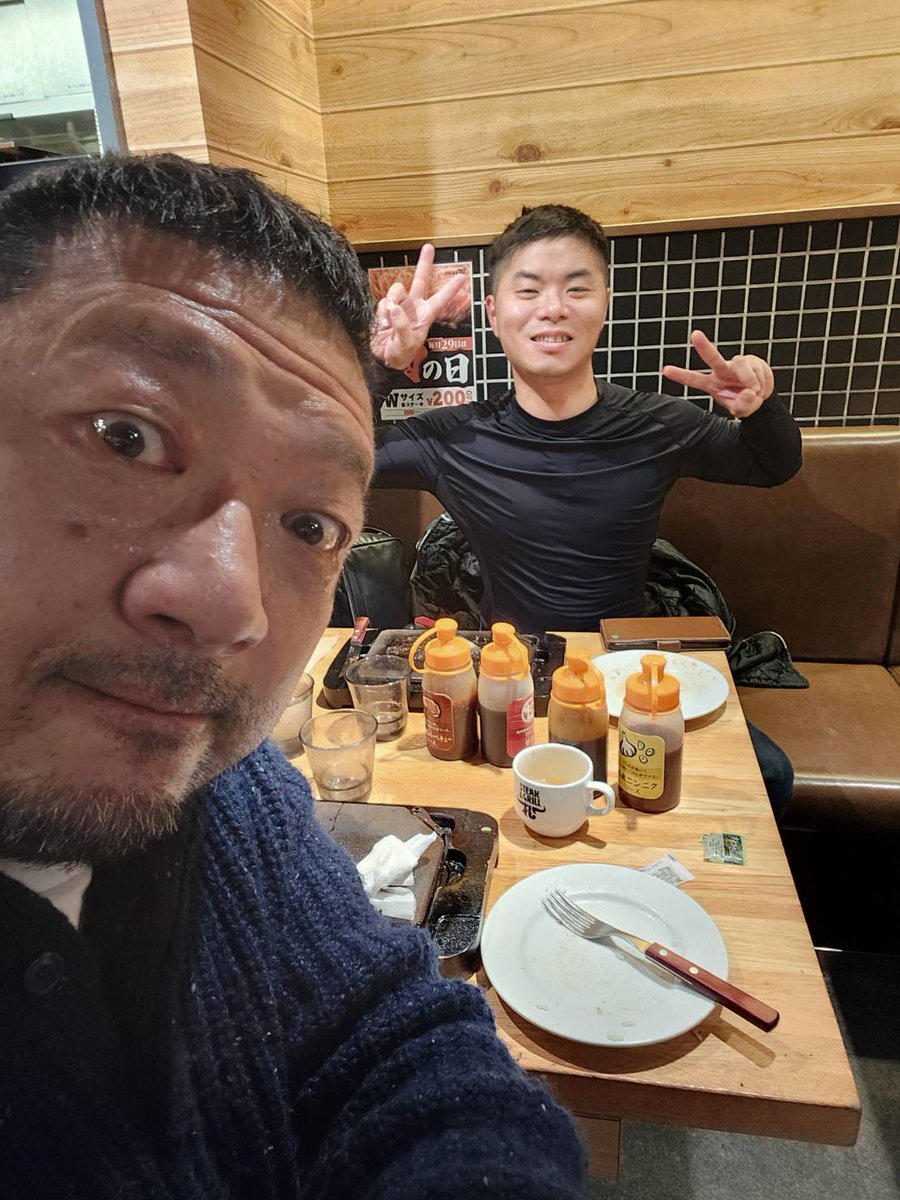 たかふみ tweet media