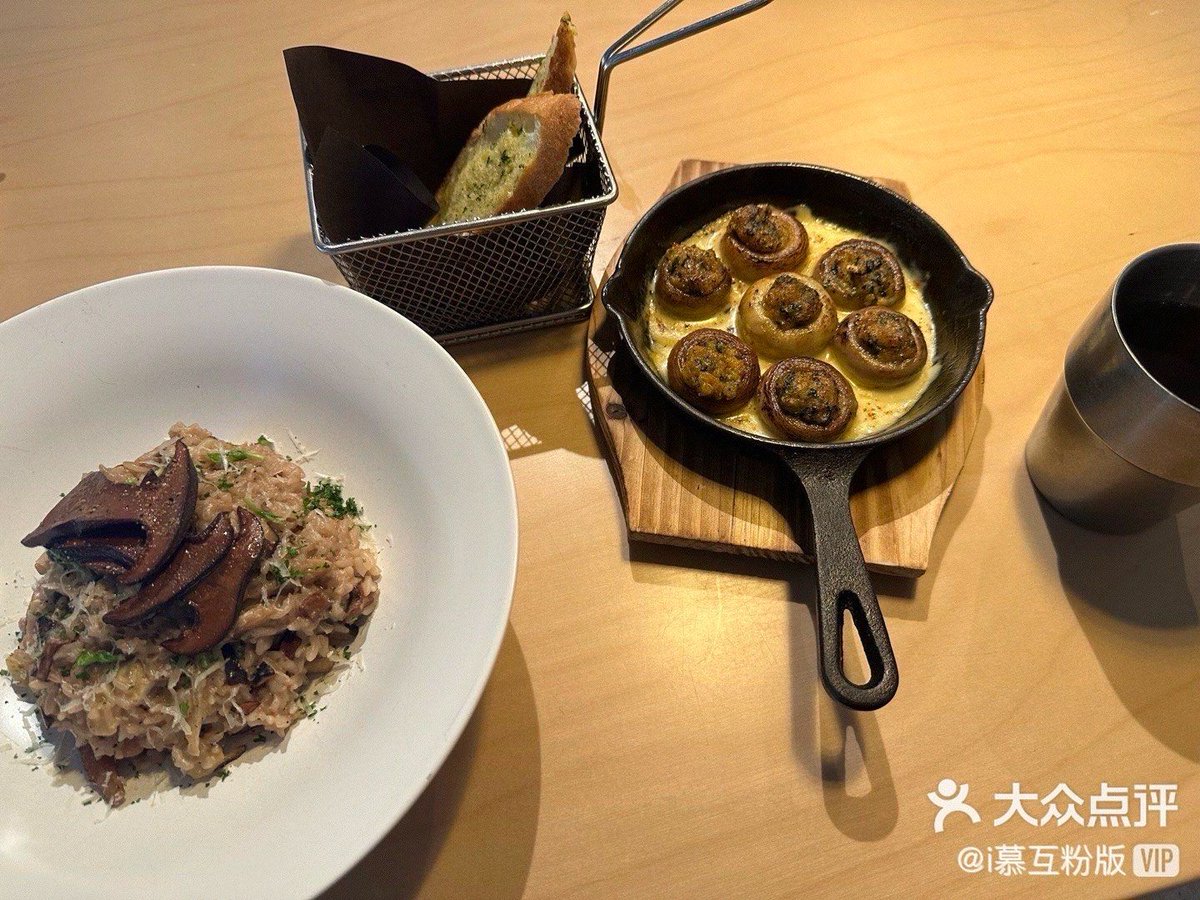 Mompy Novantanove tweet media