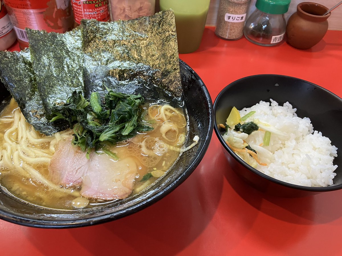 ノリノリんや tweet media