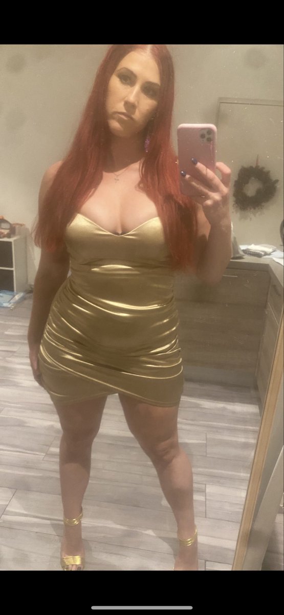 Seductive Anna tweet media