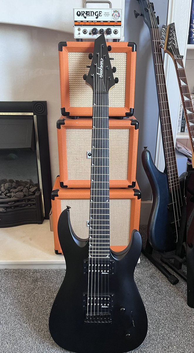 GuitarStuff tweet media