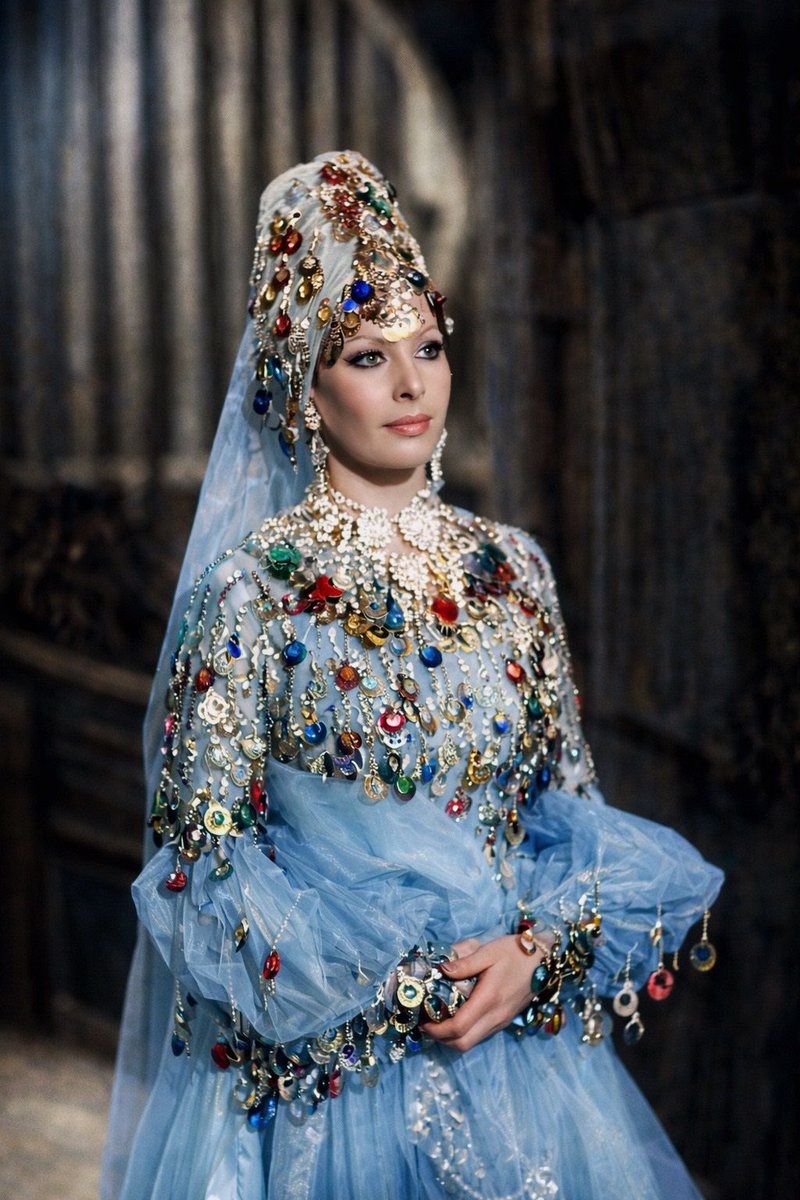 Un, dos, tres... tweet media