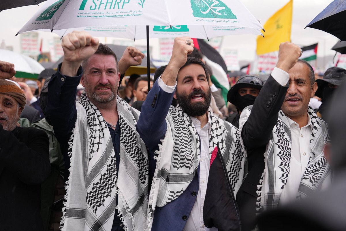 Christopher Helali tweet media