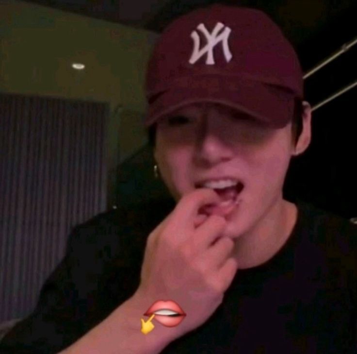 ℐ⋆ 🪭⊙⊝⊜ tweet media