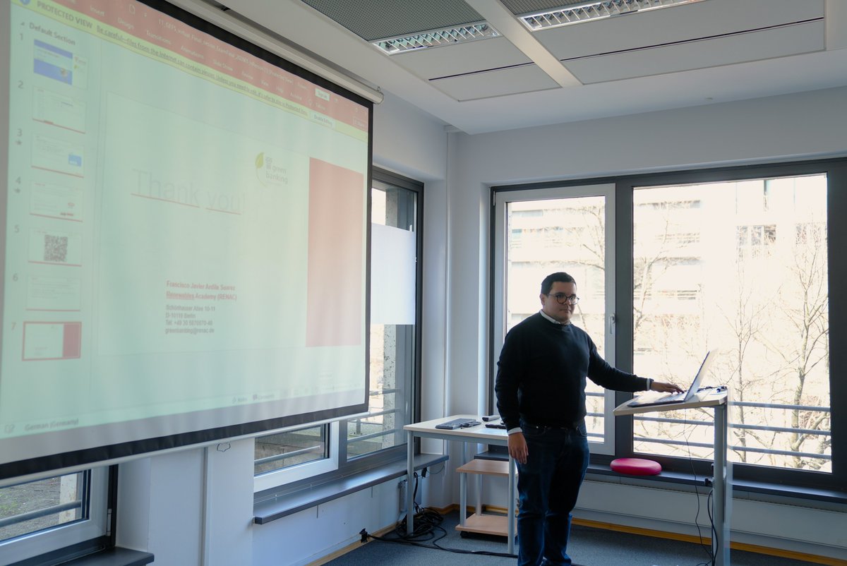 renac_ag's tweet image. The 14th intake of RENAC’s Green Energy Finance Specialist Global Programme has concluded and one thing has become especially clear: flexible learning formats matter.
👉Join the next intake beginning on 1 April 2026: bit.ly/4uDWgH0

#gefs #financecourse #greenfinance