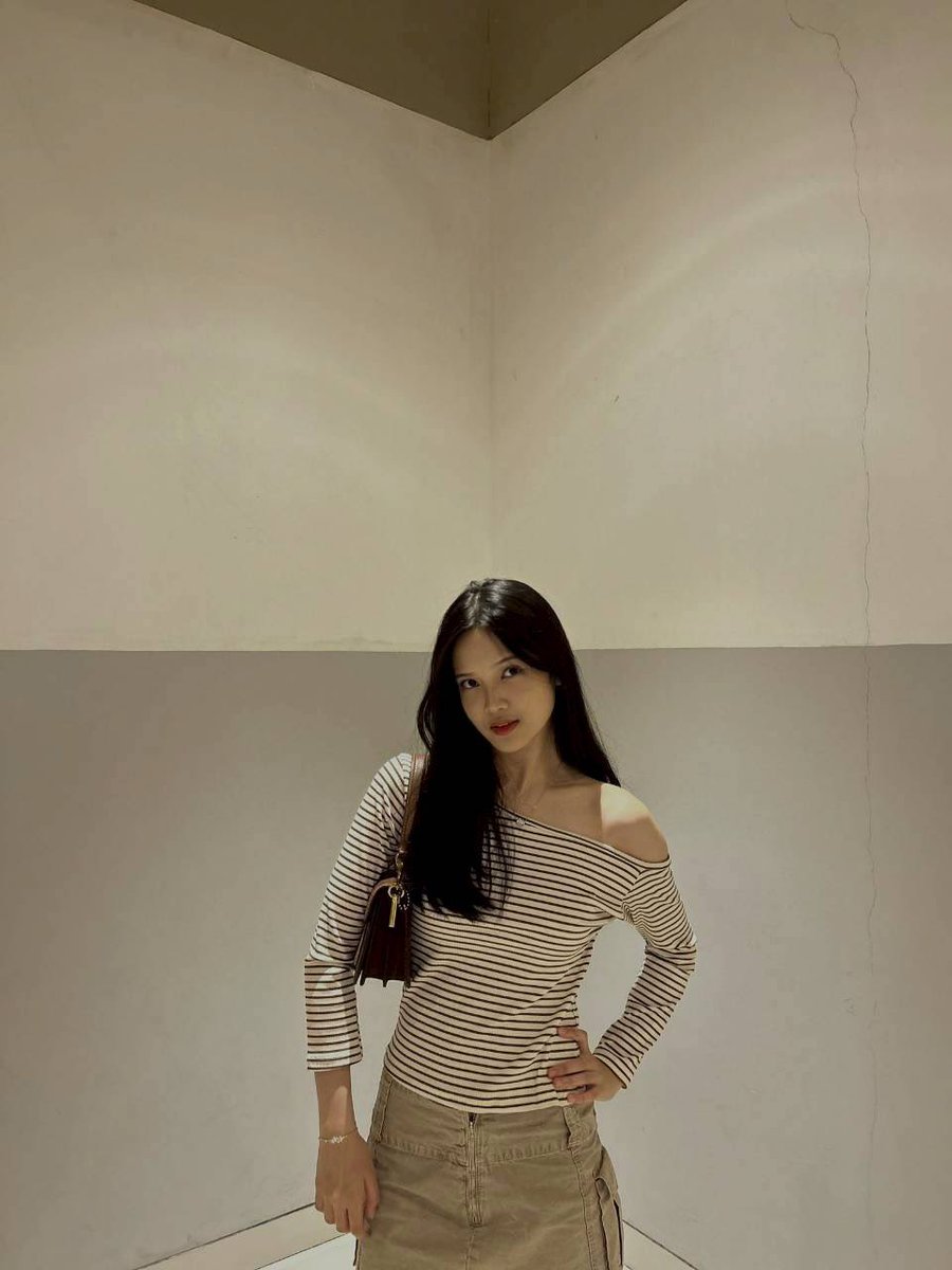 Out Of Context Ribka. tweet media