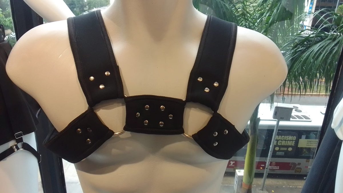 DOT G SEXSHOP tweet media