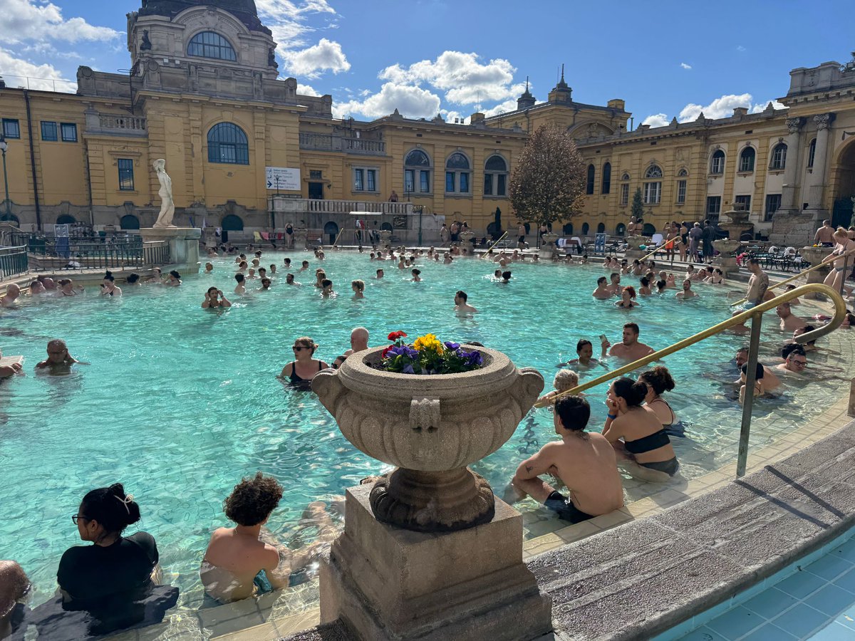 Groundhopping Tours tweet media