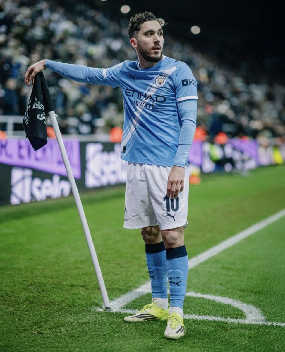 xAngelinho__ tweet media