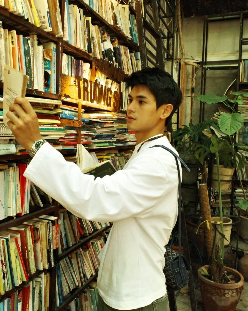 gmanews's tweet photo. LAYAG NA LAYAG SA VIETNAM! ����🇳🫶

Dustin Yu and Bianca De Vera flew to Vietnam to spend some quality time together! 

Courtesy: Dustin Yu/Instagram

READ: https://t.co/dy9Ans9jSP https://t.co/MKvf129J22