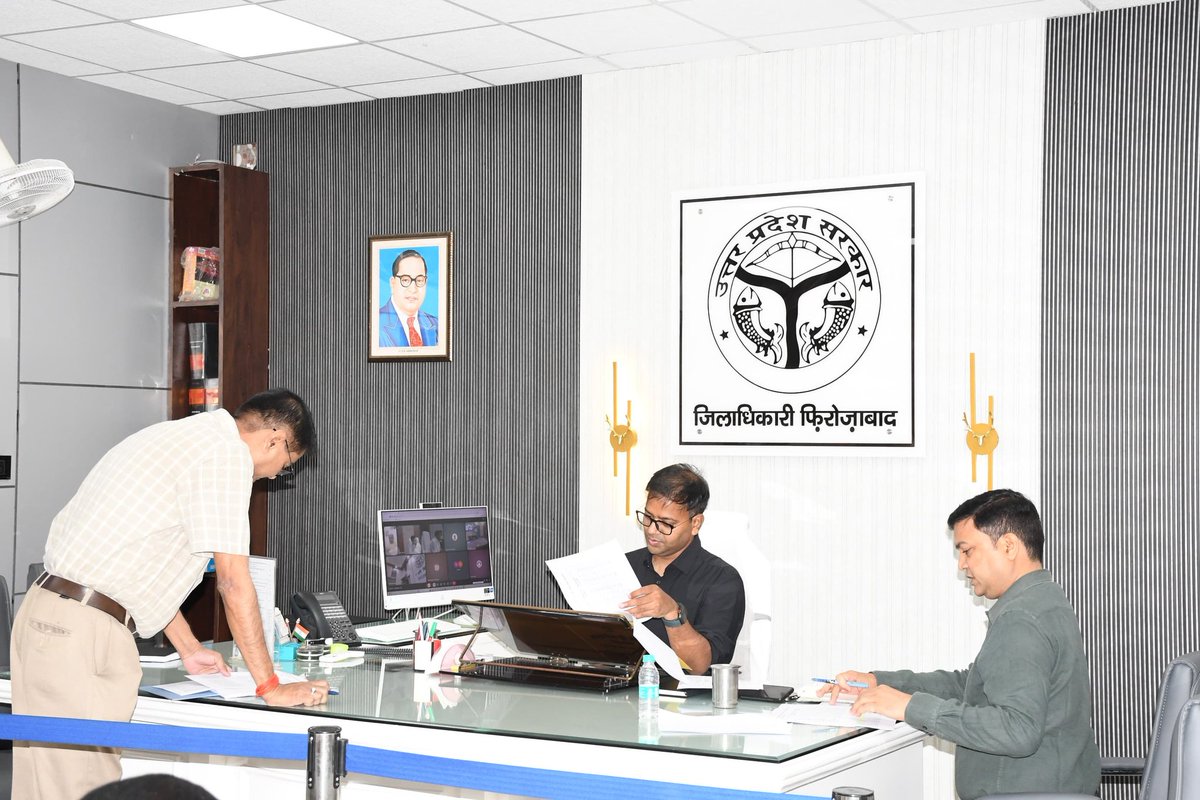 DM Firozabad tweet media