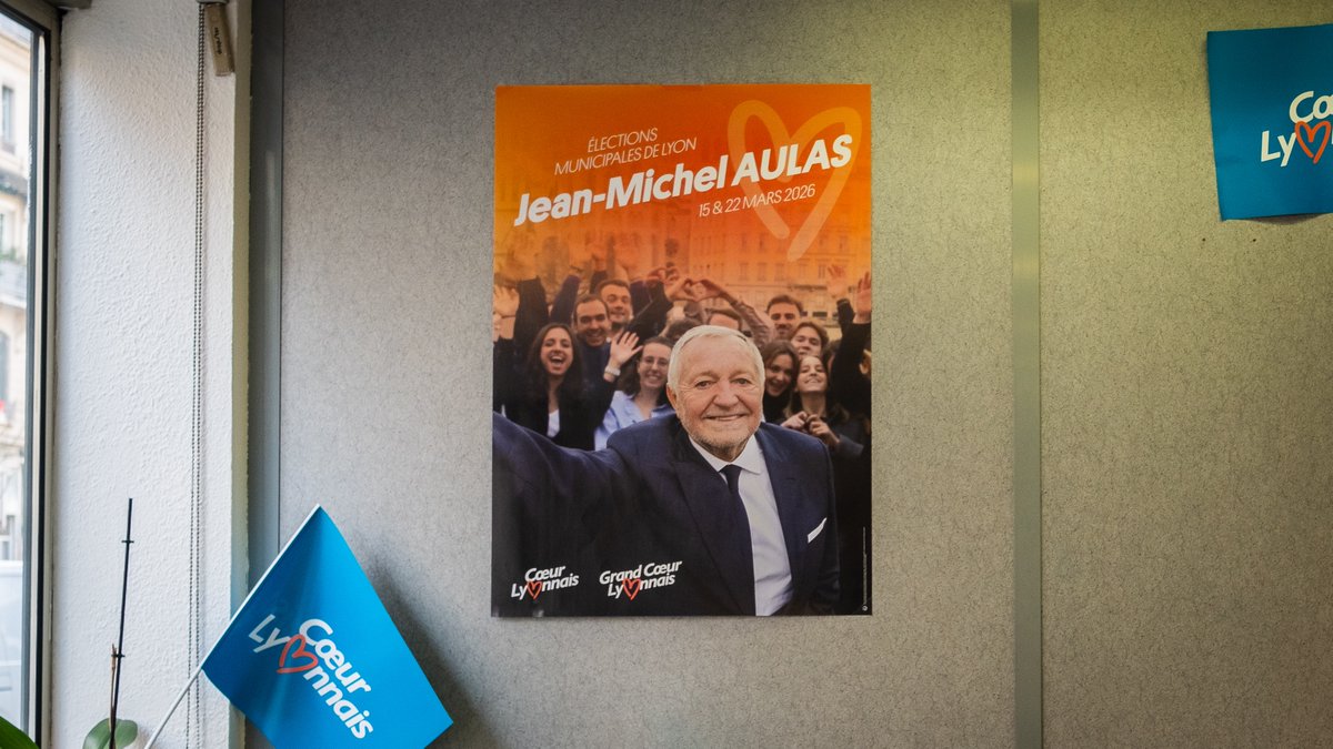 StreetPress tweet media