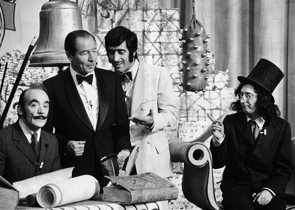 Un, dos, tres... tweet media