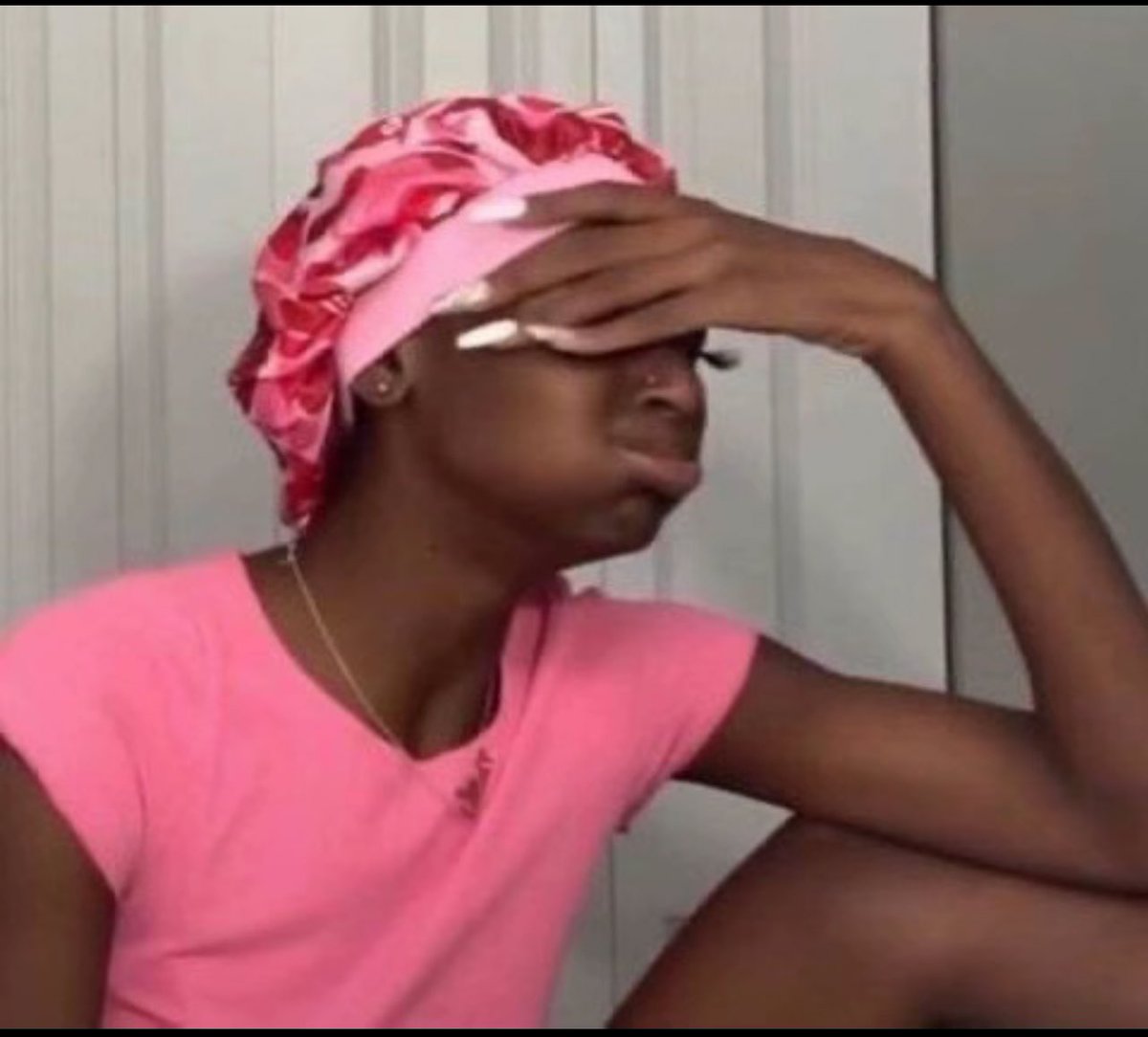 June🖤 tweet media