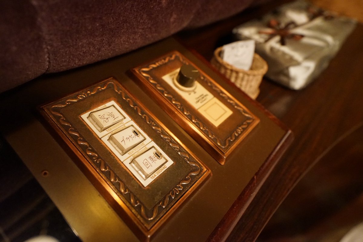 おにつかさん tweet media