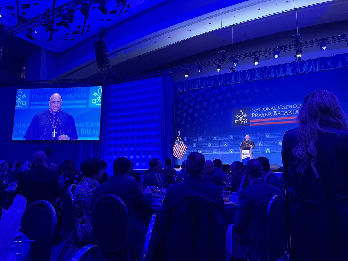 Katie Yoder tweet media