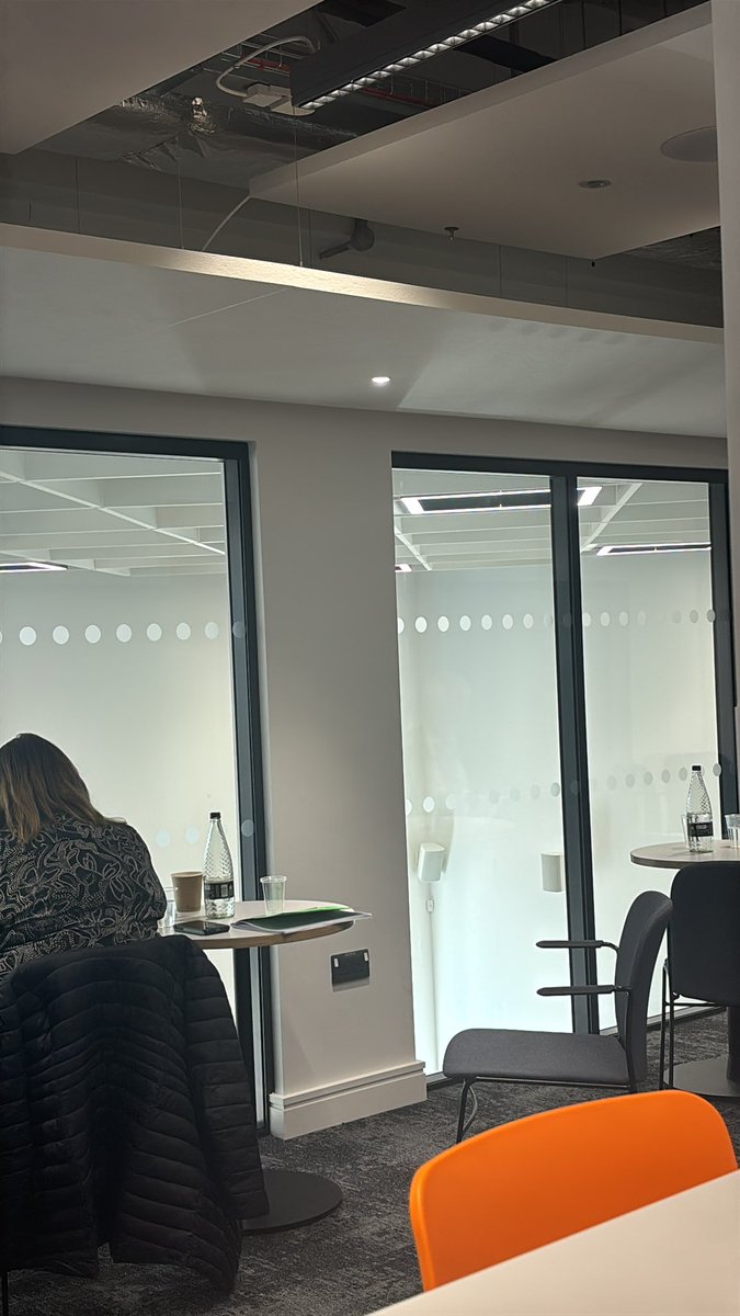 Lauren Monaghan tweet media