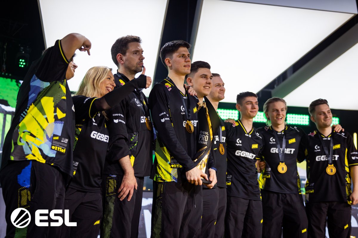 ESL Counter-Strike tweet media