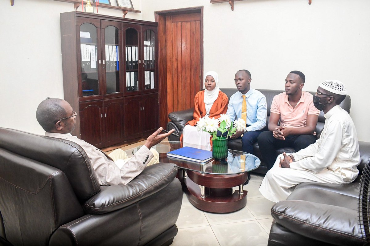 Vice Chancellor MRU tweet media