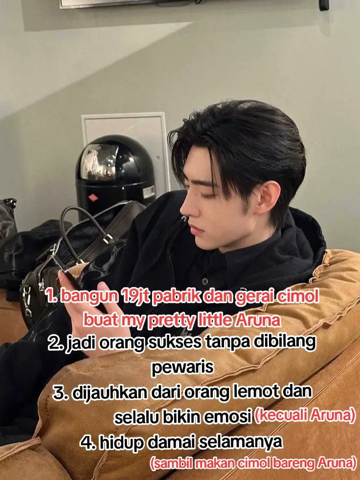 ssungjake's tweet photo. #sungjake vion-nara (from 'anti sosial' universe) join the trend priority list.

si bucin sepi juga gak mau ketinggalan banget, ckckck. https://t.co/9jNjVeZM01