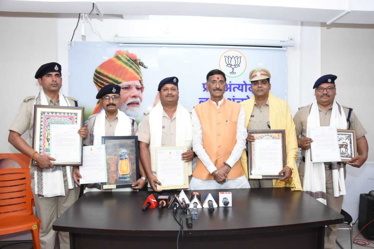 Sanjay Seth tweet media