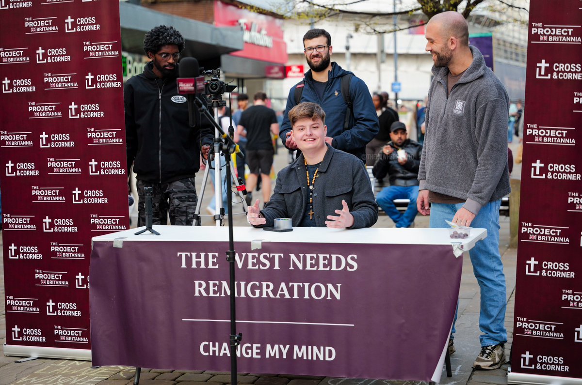 The Nowhere Photographer tweet media