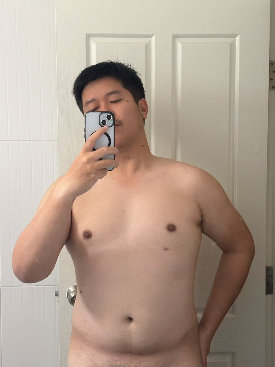 หมีโอ๊ต🧸 tweet media