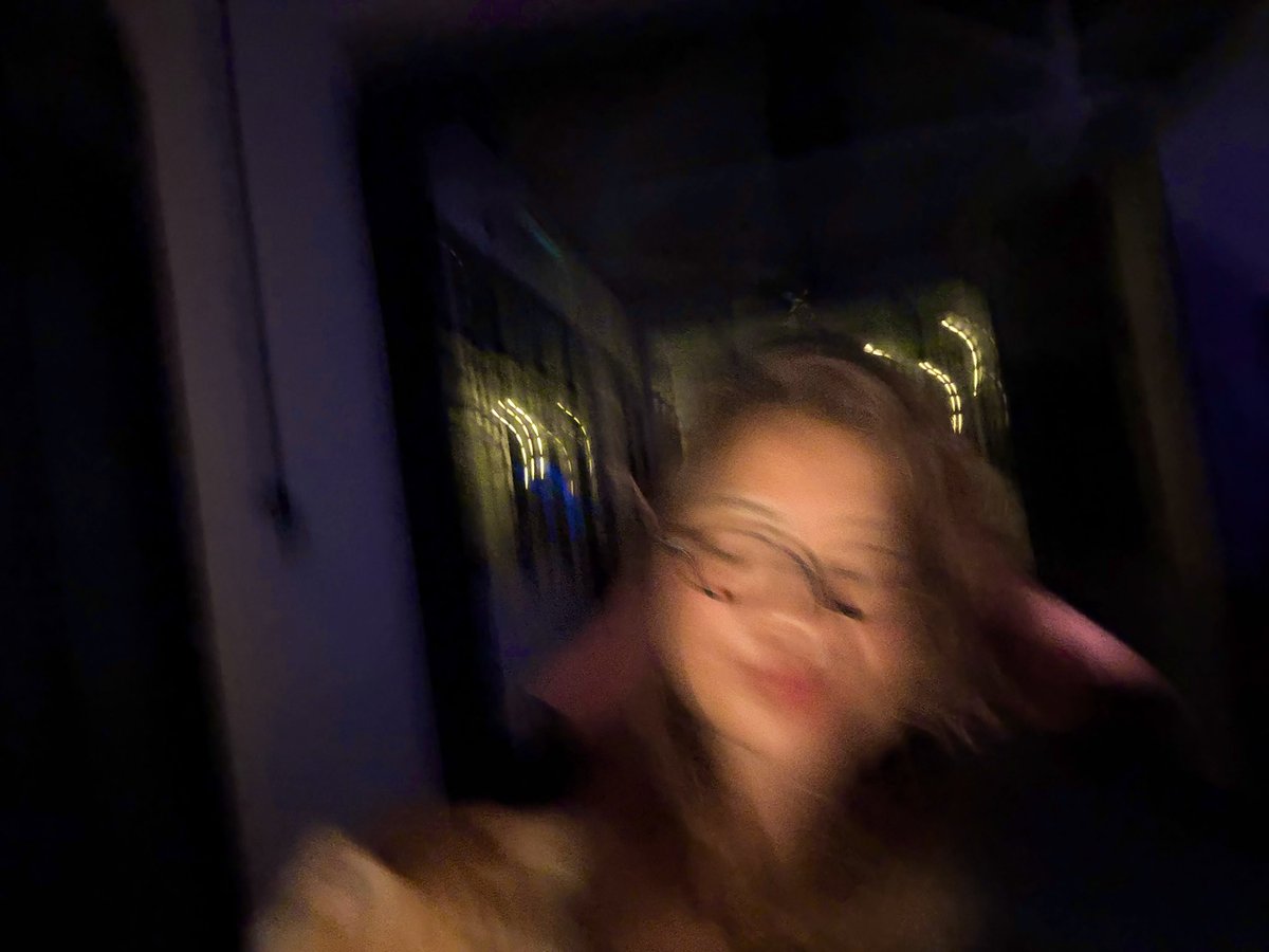 rish🪽 tweet media