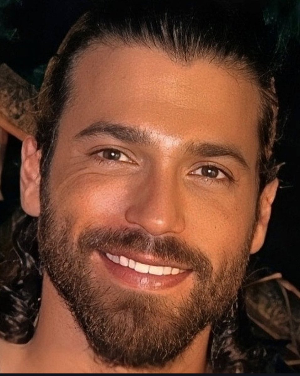 <a href="/sandramdiez/">sandra</a> Ostegun zoriontsua Sandra, zuretzat ere bai ❤️🤍🫶🫂😘🙋🏻‍♀️#CanYaman #AupaVotadoras #PodemosHacerlo #ElTurco 🇹🇷