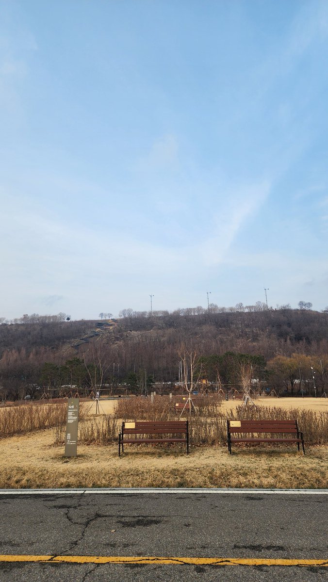 ๋ฌ๋น๐ tweet media